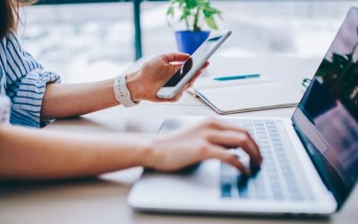 Per risparmiare energia è consigliabile attivare lo screensaver?