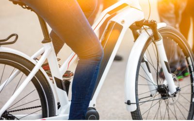 Come si ricarica la batteria della bici elettrica?