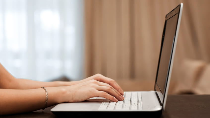 consuma di più una tv o un pc?