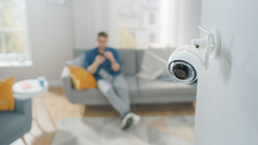 Quanto consuma una telecamera wifi?
