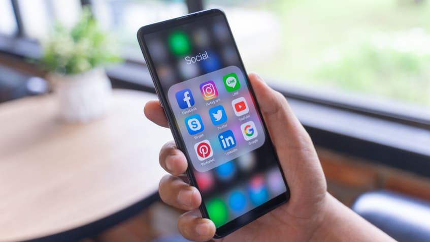 Quanto inquinano i social network?